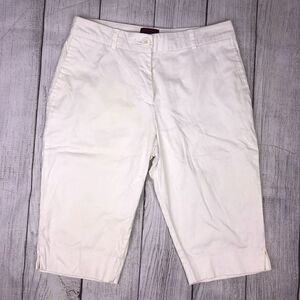 212 collection white Bermuda shorts w/front pockets sz 2 petite women
